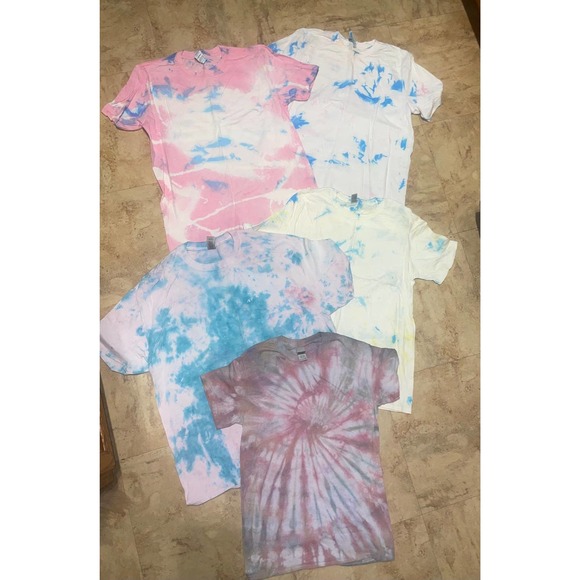 Bundle of Tie-Dye Tees - Picture 3 of 8